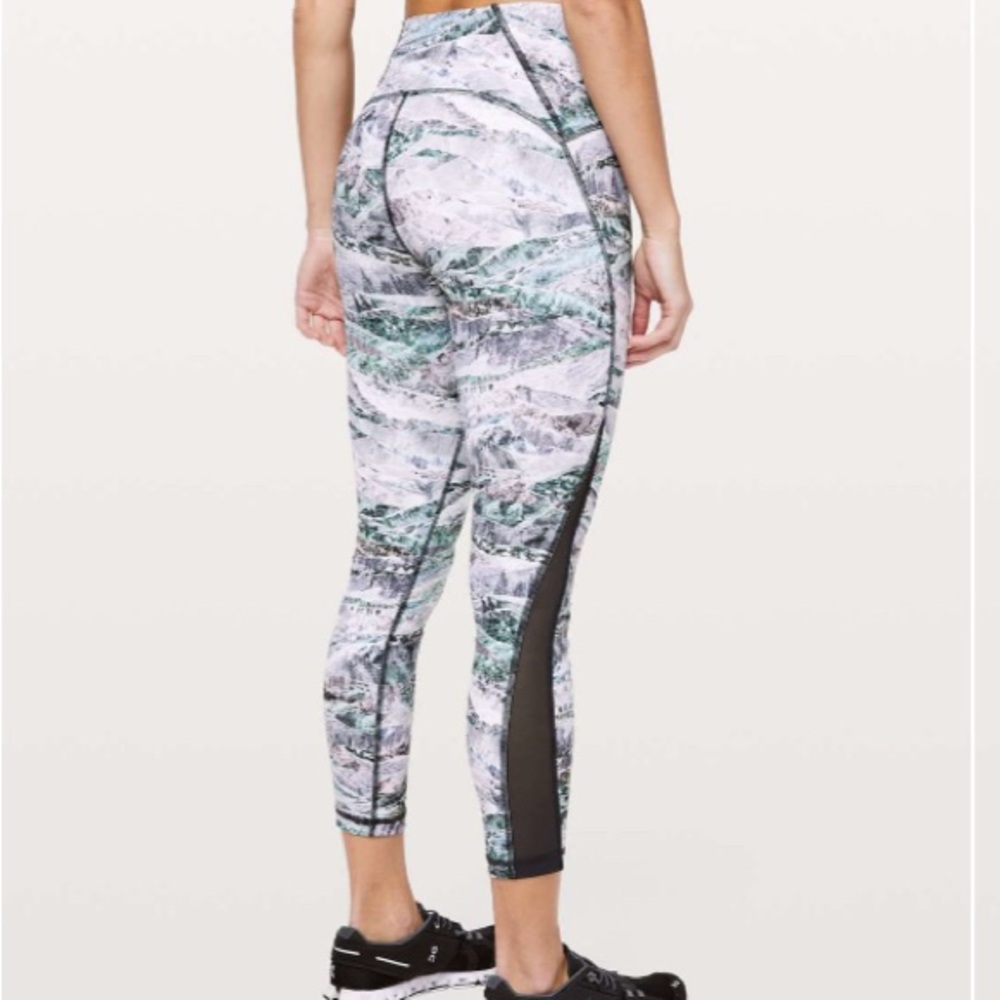 Lululemon Train Times leggings size 6